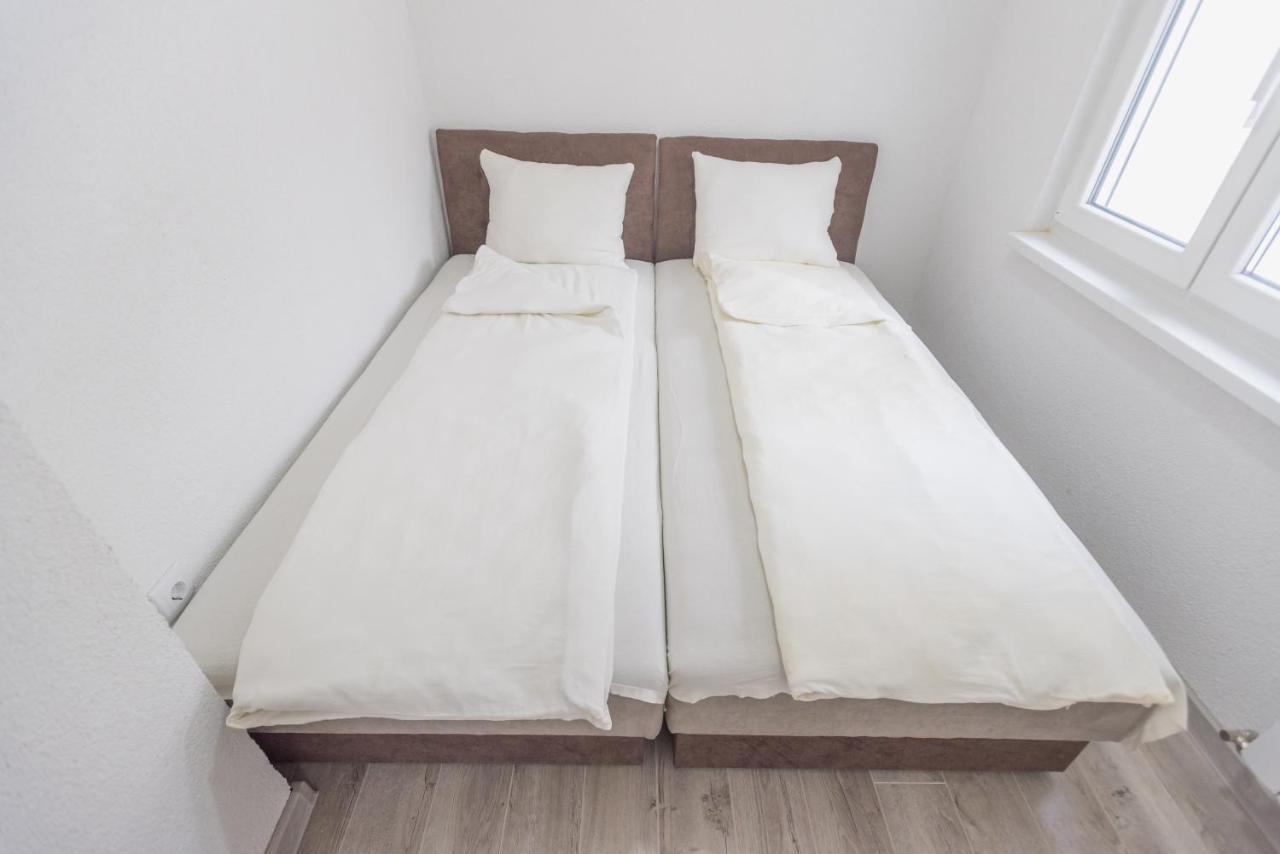 Apartmani Centar لوزنيكا المظهر الخارجي الصورة