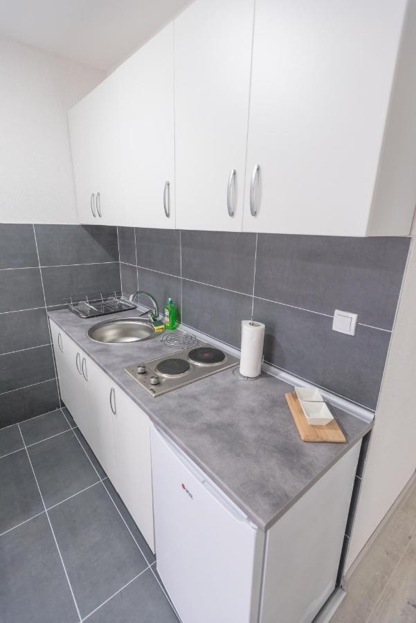 Apartmani Centar لوزنيكا المظهر الخارجي الصورة