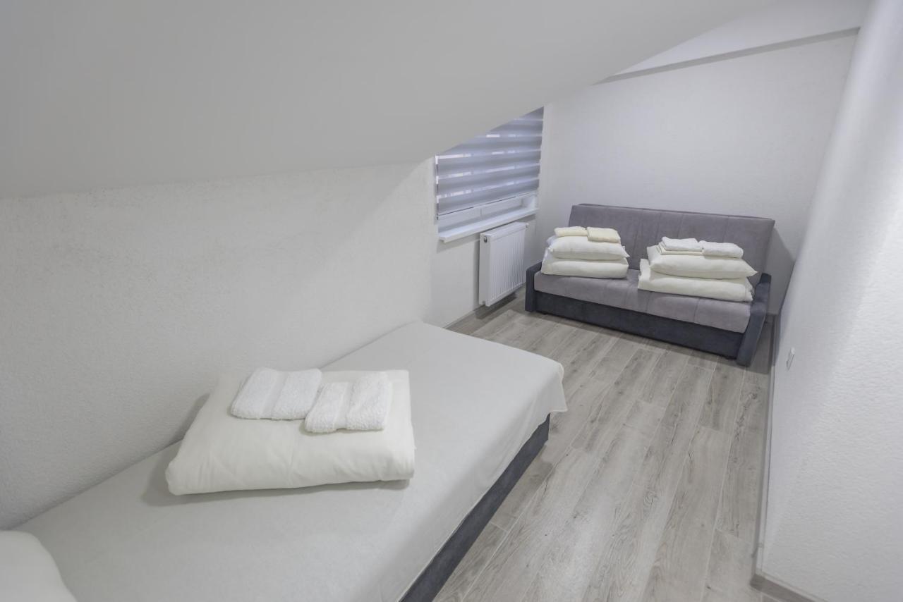 Apartmani Centar لوزنيكا المظهر الخارجي الصورة